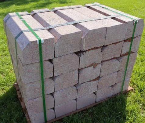 đá bó vỉa đỏ Bình Định