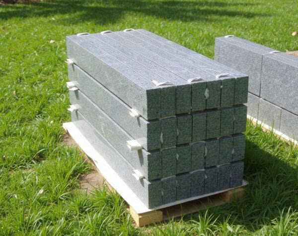 đá bó vỉa đen phú yên